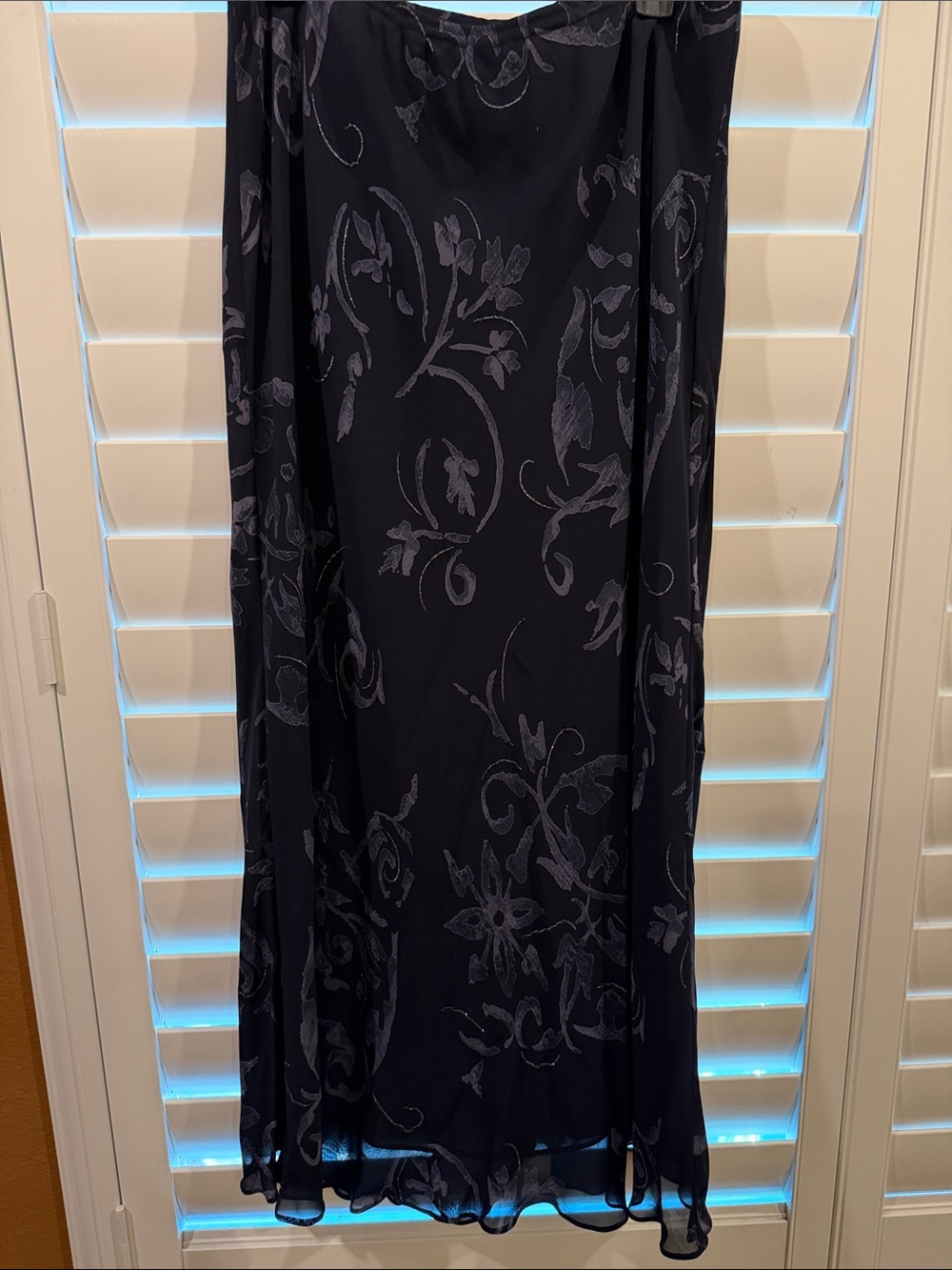 Carole Little Navy Floral with metallic silver Chiffon Lined Maxi Skirt - Sz 14